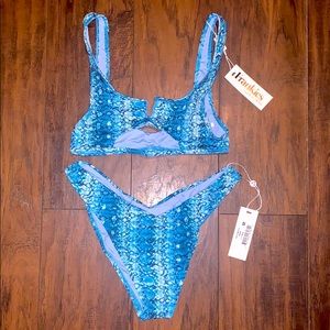 Frankie’s Bikinis set Lulu and Kenza mamba